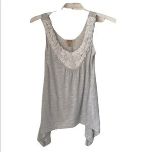 David by David Kahn tank with pearls shark bite